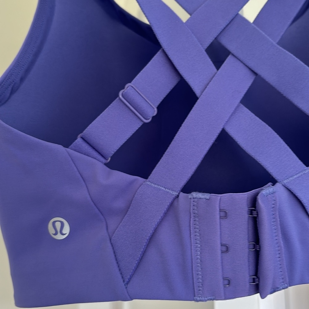 Lululemon Energy bra